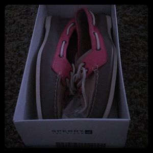 sperry top sider size 7